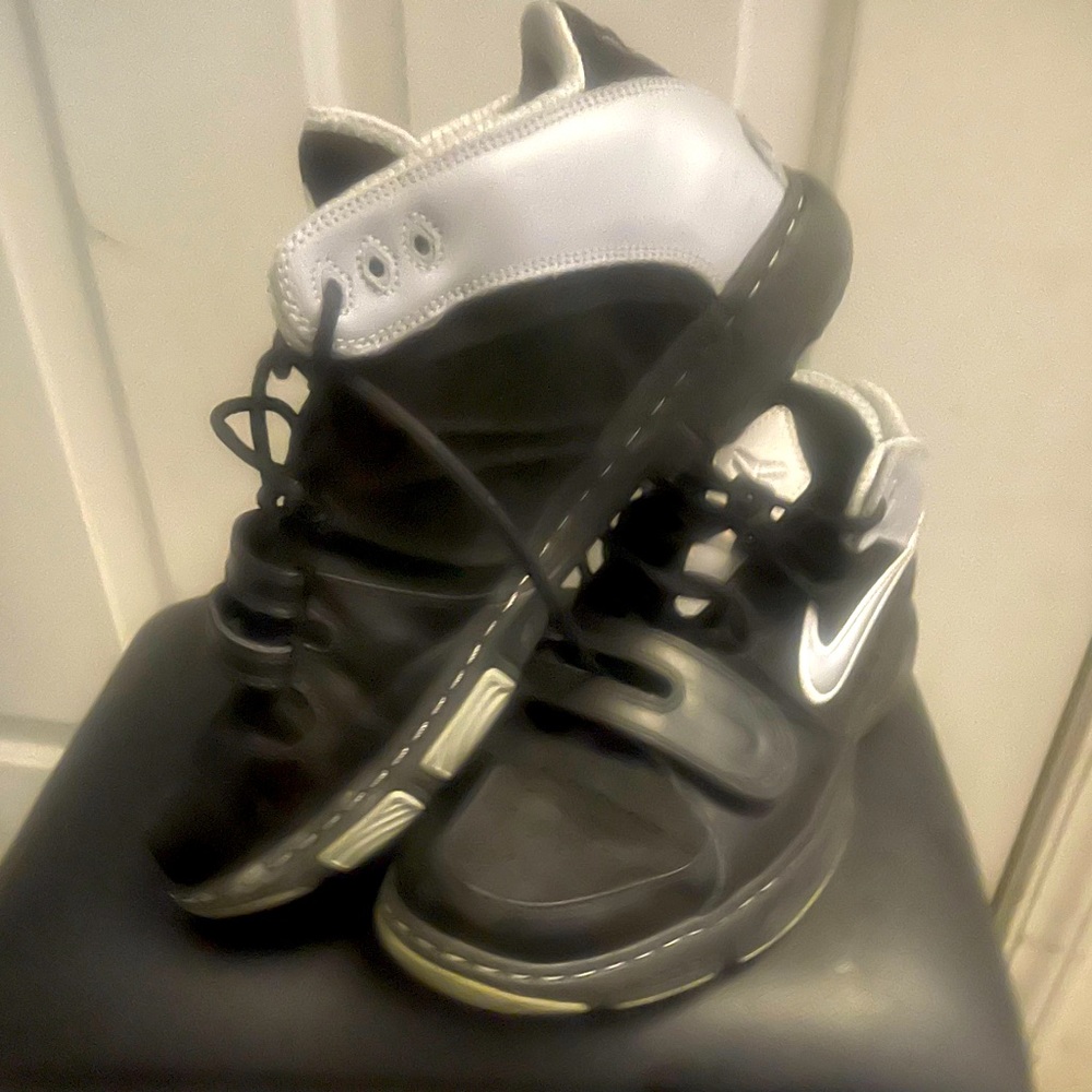 Men’s Nike Tennis shoes